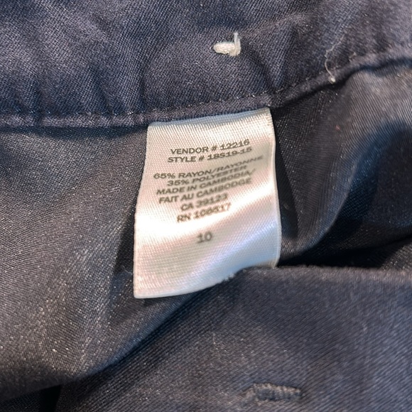 Ladies North Reflection Capris. - Picture 4 of 6